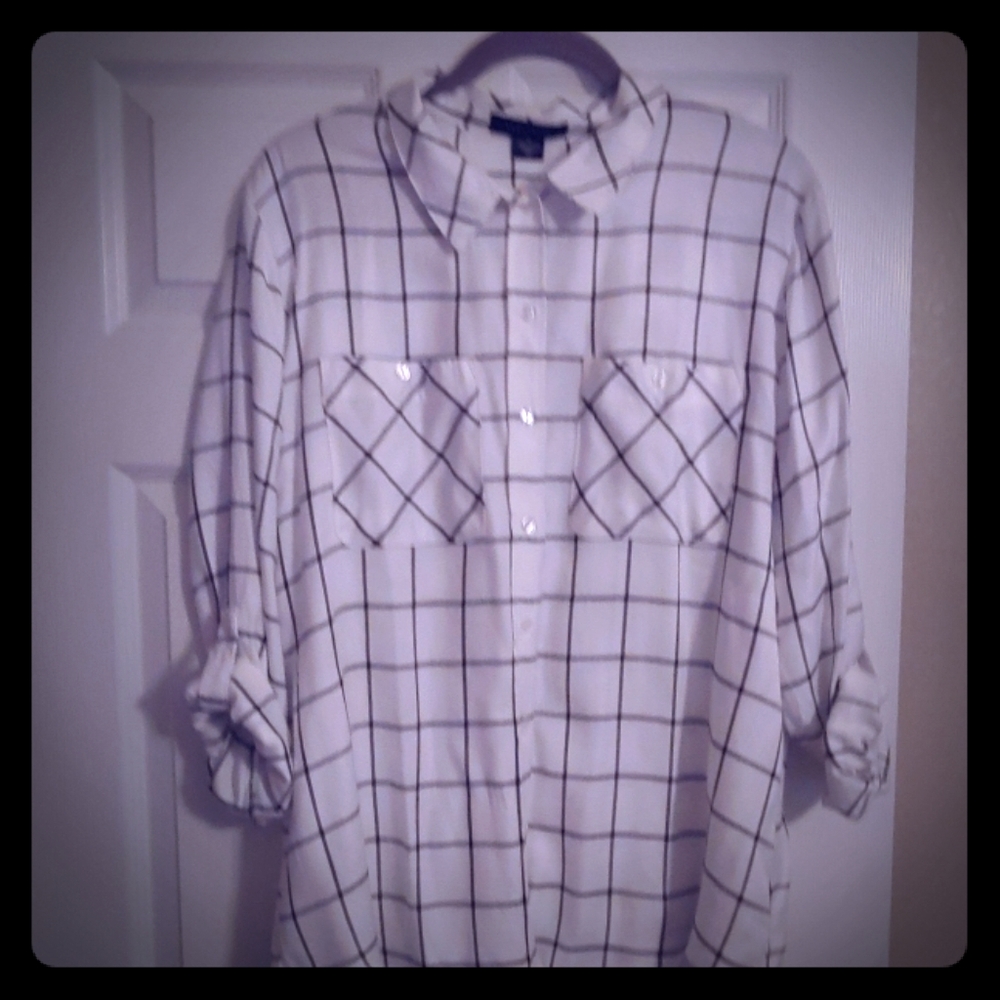 Sanctuary White & Black Tomboy Shirt